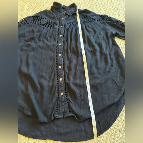 Free People Women’s Black Button Down Longsleeve Top Size XS Oversized Layer - Picture 8 of 9